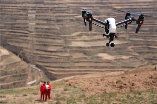 �L(ch��ng)ݔ�ܵ��o(w��)�˙C�o��Ѳ��(xi��n)���õĎׂ�(g��)��(w��n)�}